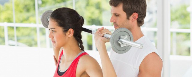 举重49公斤级的意思是什么(举重49kg级是什么意思)