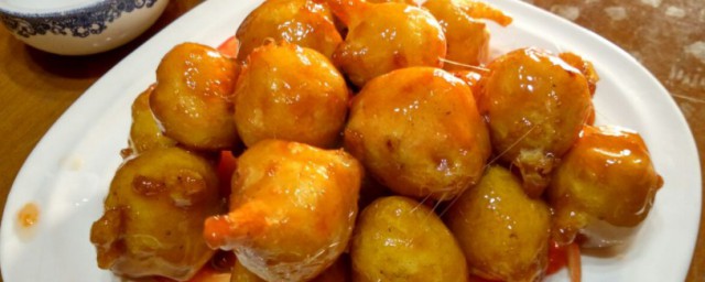 拔丝奶豆腐简单做法(拔丝奶豆腐的制作过程)