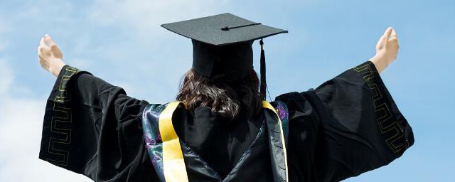 在职研究生的含义(在职研究生指的是什么)