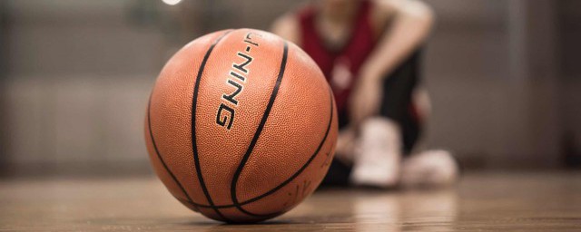 篮球比赛分多少节(篮球赛分几节比赛?)