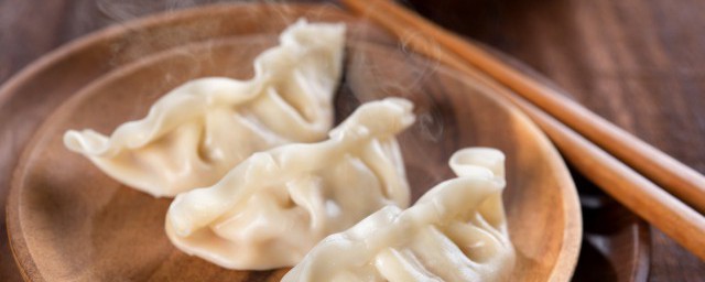 冰冻饺子要蒸多久(冰冻饺子要蒸多久才煮)