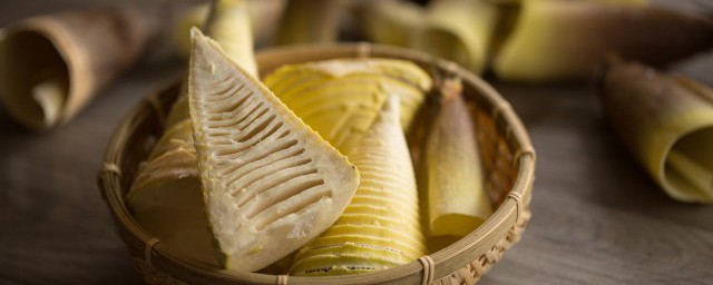 笋尖怎么做好吃(鲜嫩笋尖怎么做好吃)