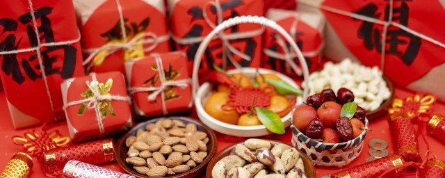 那些关于春节的英语小短文(写一篇关于春节的英语小短文)