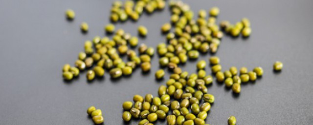 冬瓜和绿豆可以一起吃吗(绿豆能和冬瓜一起吃吗?)