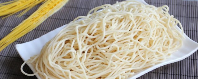 如何做面(如何做面包的详细步骤)