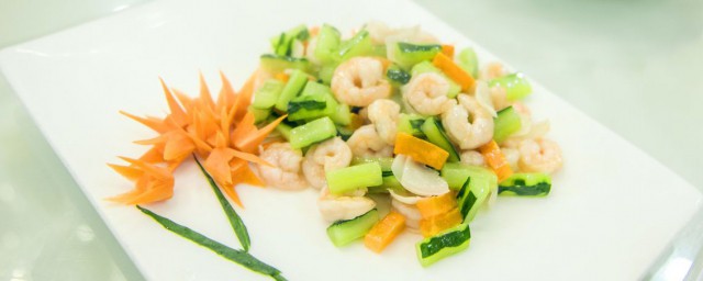 虾仁炒黄瓜的做法介绍(黄瓜炒虾仁怎样做)