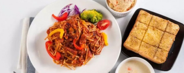 晚饭英语常见说法(该吃晚饭了用英语两种说法)