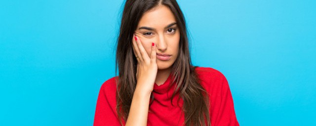 伤心的英文带翻译句子(伤感的句子英语带翻译说说心情)