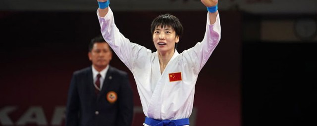 关于尹笑言的简介(尹笑言生日)