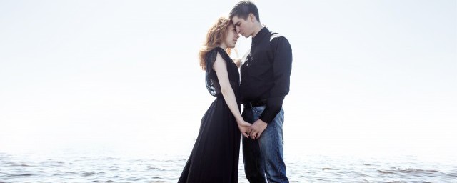 10个字的爱情短句(10个字的爱情语录)