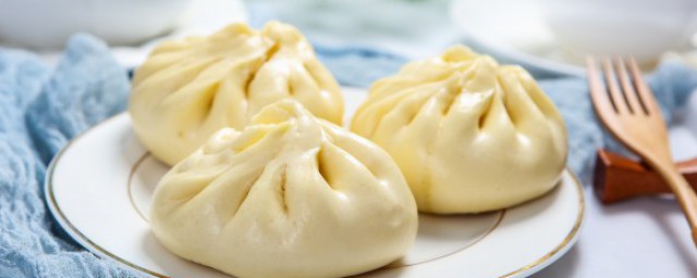 西葫芦鸡蛋包子馅怎么做(西葫芦馅包子的做法)