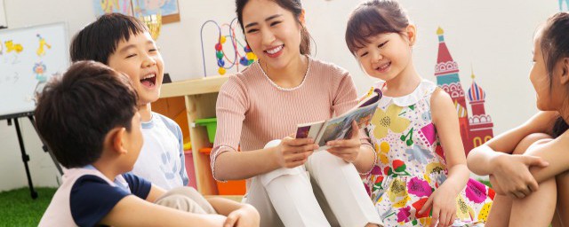 培养孩子交往能力8个方法是什么(怎么培养孩子的交往能力和表达能力)