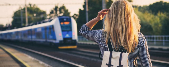 适合做个签的英文短句(适合个签的英语)