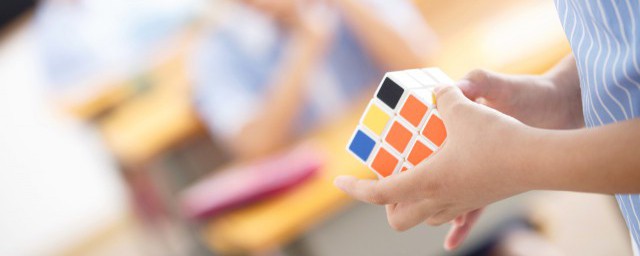 魔方技巧口诀是什么(魔方窍门技巧口诀)