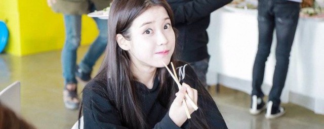 IU李智恩个人简介(iu李智恩出道前照片)