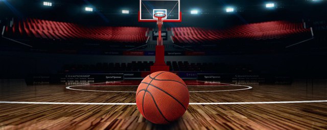 打篮球篮球什么位置是3号位(打篮球三号位)