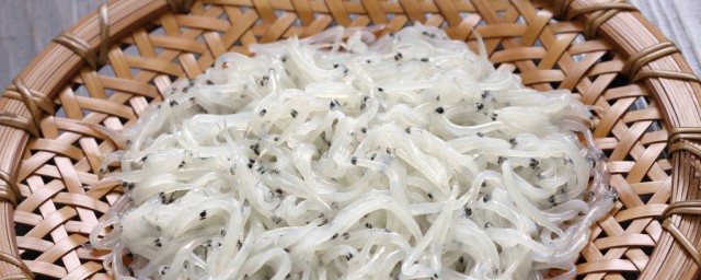 小鱼干怎么做(小鱼干怎么做好吃又简单的方法视频)