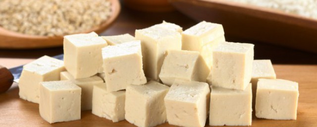 香葱拌豆腐怎么做(香葱可以拌豆腐吗)