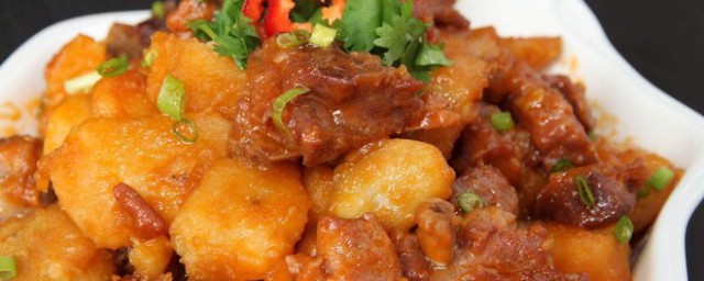 鸡腿烧土豆怎么做(鸡腿烧土豆怎么做才好吃)