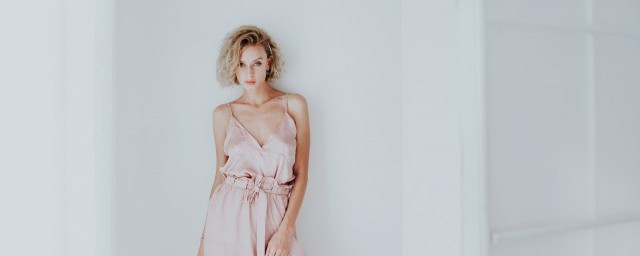 超拽的短句有哪些(超拽超霸气的短句)