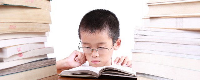 伽利略简介(伽利略简介50字)