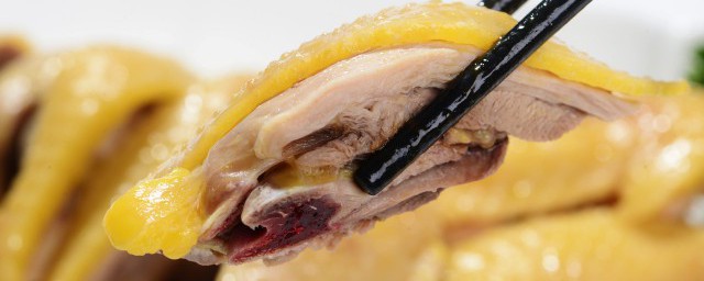 增高三七炖小公鸡怎么做(三七炖鸡公能长高吗)