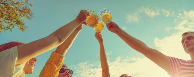 盘点隔夜的啤酒用途(隔夜的啤酒可以做什么)