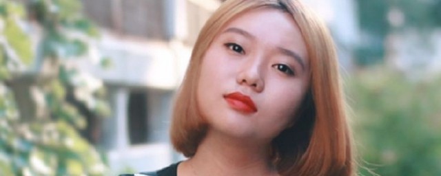 李雪琴是谁(李雪琴是谁的经纪人)