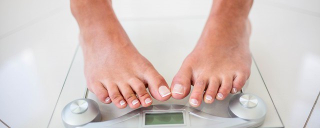 为什么电子秤上出现lo(电子秤常见问题)