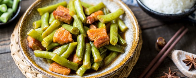 红烧豆角怎么做(红烧豆角怎么做好吃家常菜)