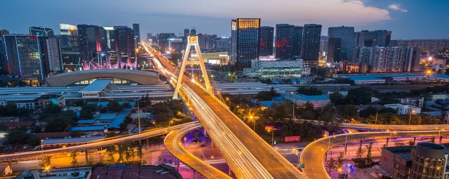 四川话中的龙门阵解释(龙门阵 四川话)