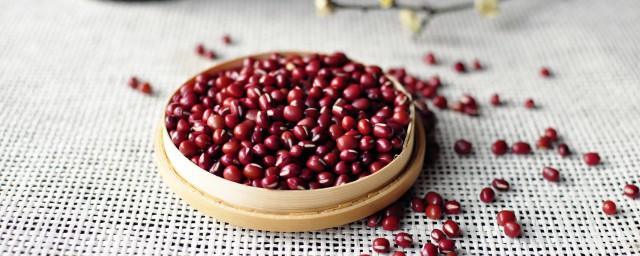 红豆卷怎么做好吃(红豆卷的做法窍门)