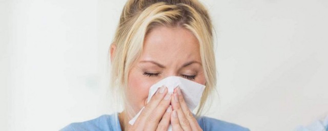 滴鼻液使用方法(滴鼻液使用方法图解)