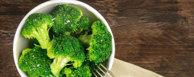 蚝油蒜蓉西兰花的做法(蚝油蒜蓉西兰花的做法视频)