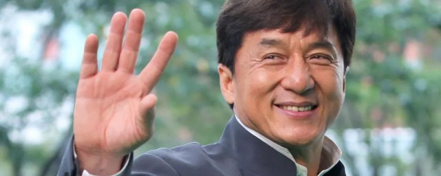 成龙电影里有个哑巴的简介是什么(成龙跟哑巴)