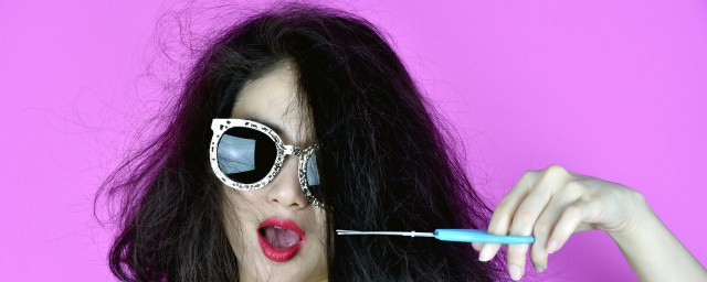 白发变黑发的方法(黑发秘方)