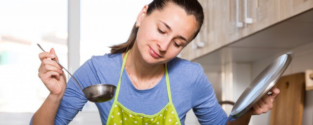 目鱼怎么做(红烧比目鱼怎么做)