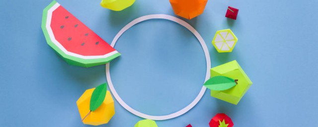 夏天湿气重不能吃的食物有哪些(湿气重不适合吃的食物)