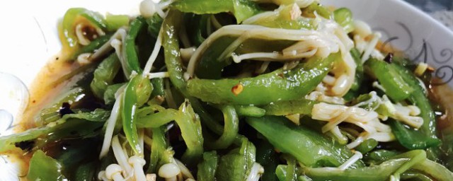 凉拌青椒怎么做(凉拌青椒怎么做好吃)