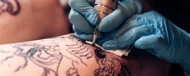 适合纹身的句子(适合纹身的句子中文)