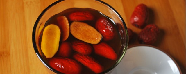 怎样做红枣姜茶(红枣姜茶怎么做好喝)