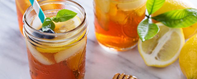 怎么做柠檬蜂蜜水(怎么做柠檬蜂蜜水好喝)