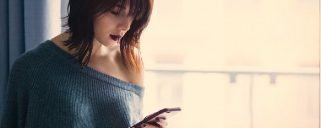 为啥手机开不了机(为啥手机开不了机,充不上电)