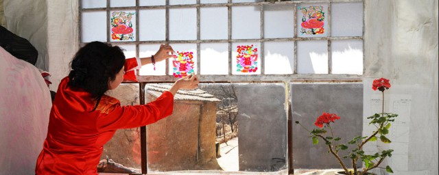 立春贴窗花文案有哪些(立春贴窗花吗)