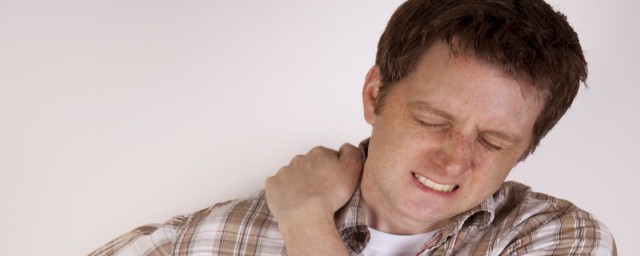 肩膀如何锻炼(肩膀怎么锻炼)