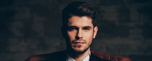 男生该如何留长发(怎样留长发男生)