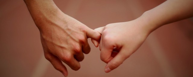 关于两周年爱情纪念日的句子(爱情两周年纪念日说说)