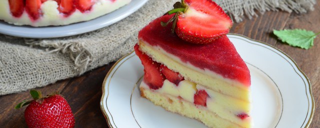 蛋糕的英语如何写(英语的蛋糕怎么写)