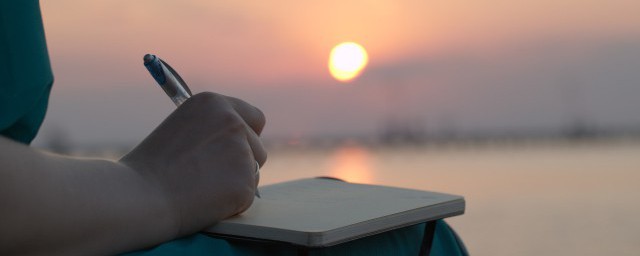 河汉清且浅相去复几许的意思(河汉清且浅相去复几许的意思的意思)