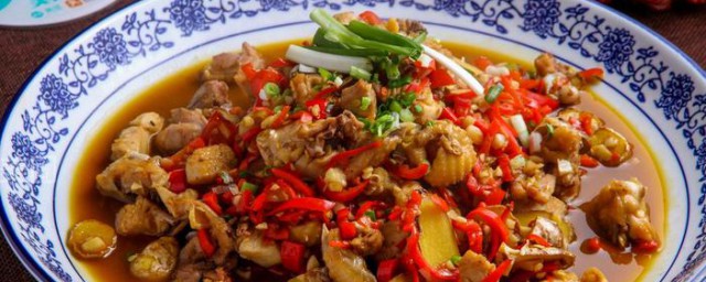 老姜炒鸡怎么做(老姜炒鸡的做法 最正宗的做法)